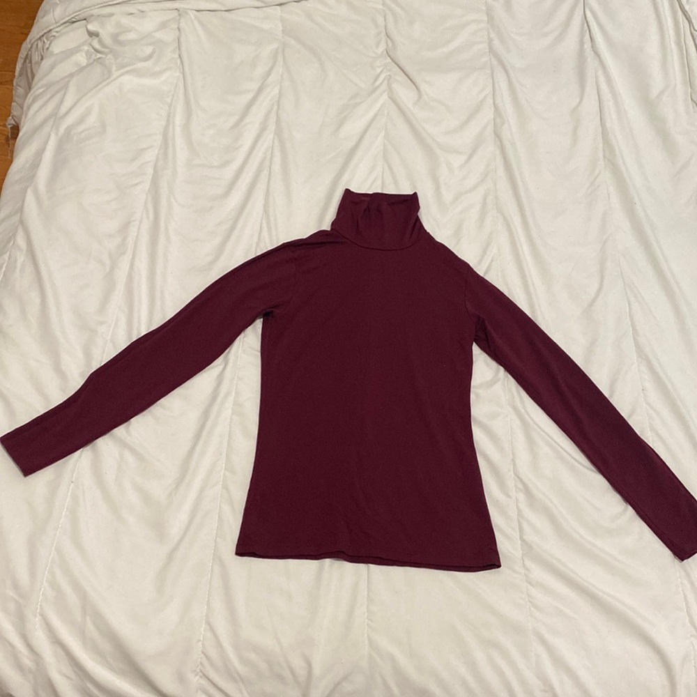 Uniqlo therma turtle neck